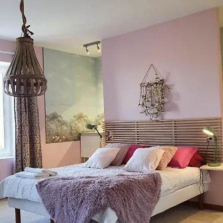 D'hotes Nature Et Saveurs Bed & Breakfast *